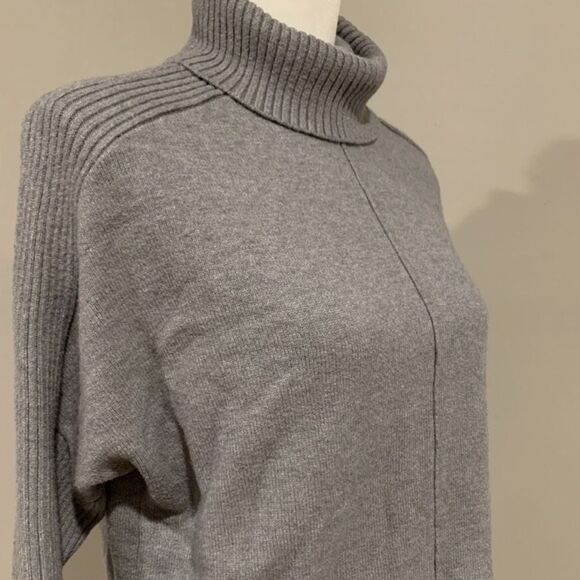 Time And Tru Gray Turtleneck Sweater Medium Grey Size Approximately L - Picture 6 of 8